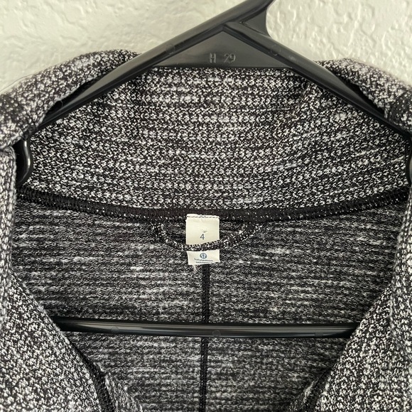 Lululemon Daily Yoga Jacket Coco Pique Black - Picture 5 of 5